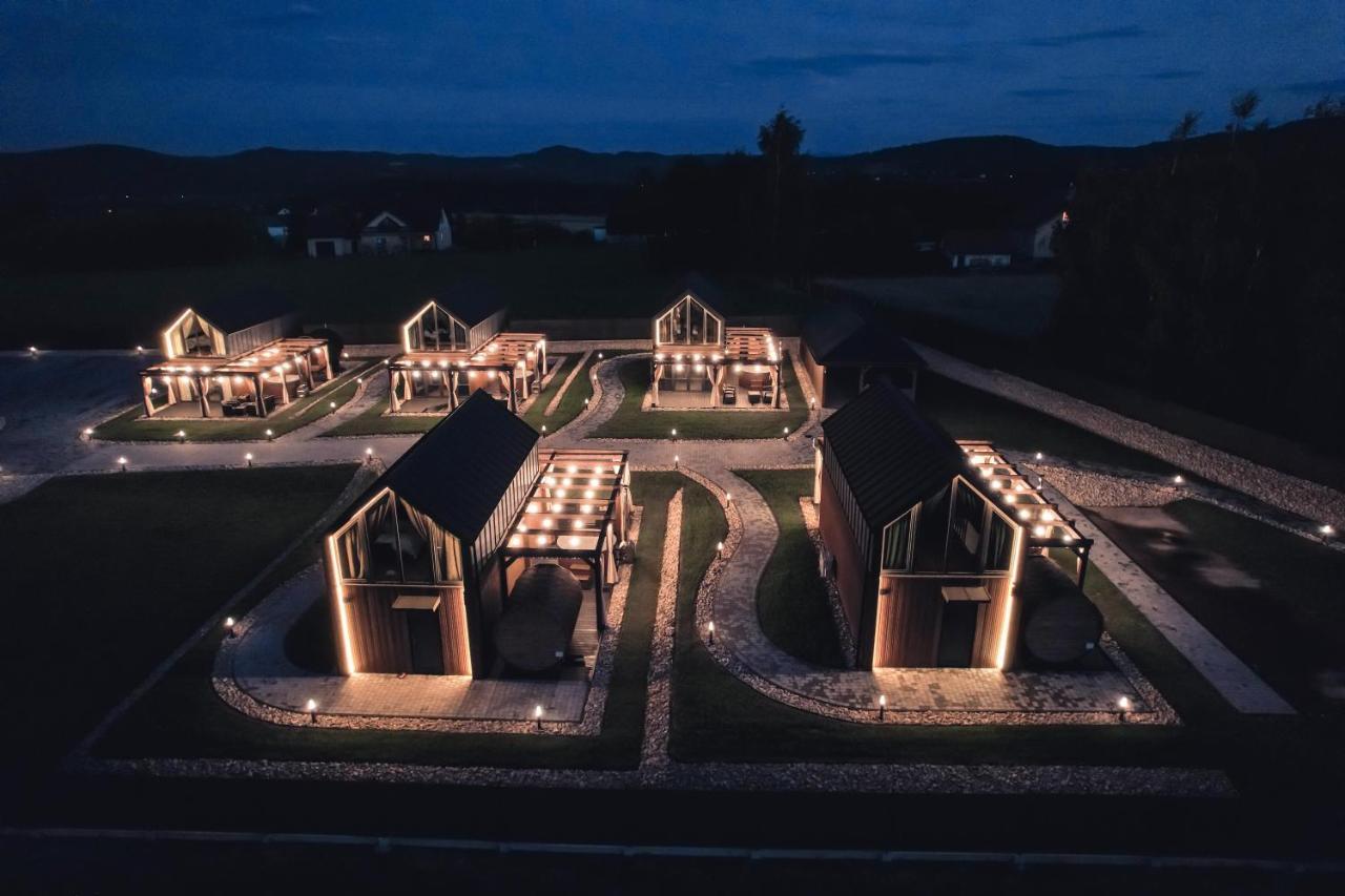 Village Resort Sauna & Jacuzzi & Netflix Tworkowa Zewnętrze zdjęcie